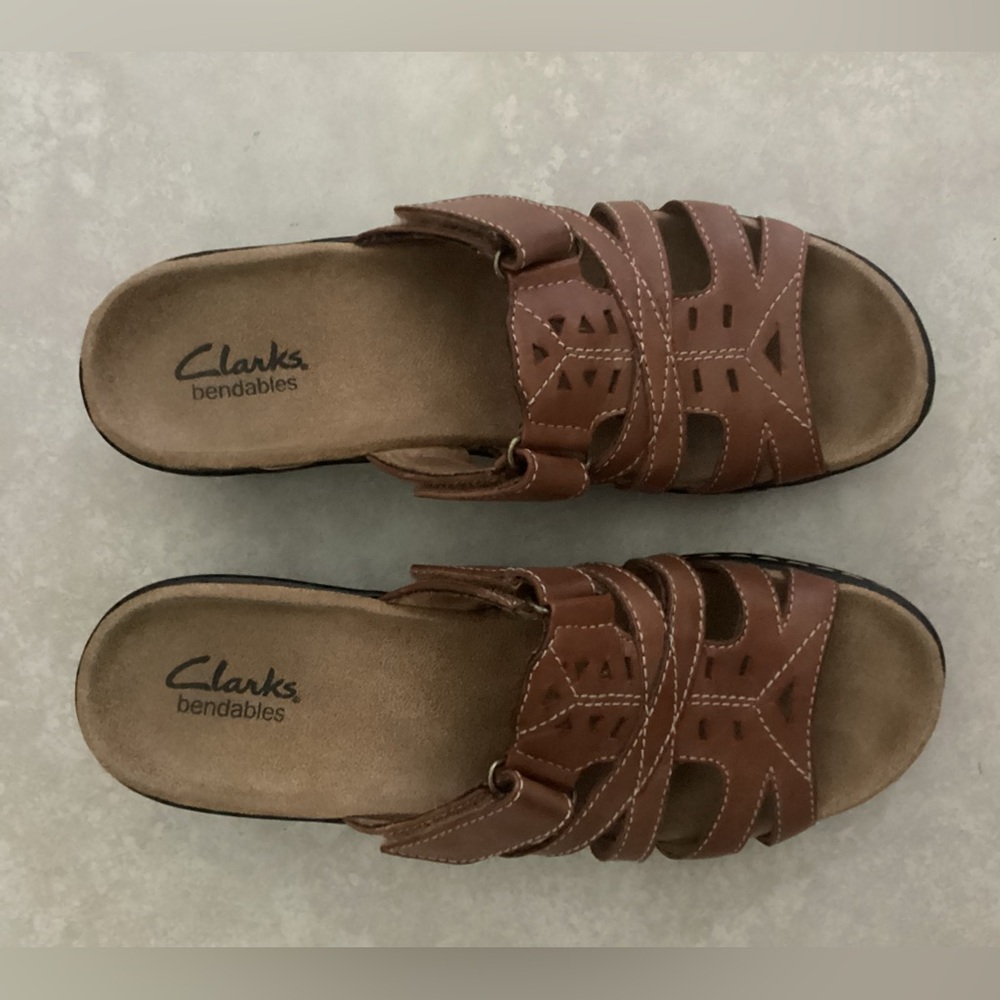 💗 CLARKS Bendables sandals 7.5 leather shoes Lexi Holly slides slip on brown - Picture 3 of 9